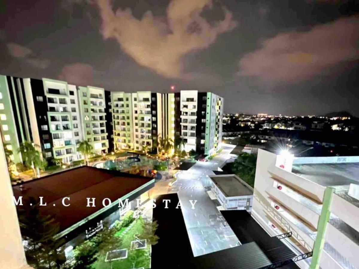 3 Bedrooms 2 Bathrooms Ipoh Waterpark Comfy Home - Pool & Mountain View Εξωτερικό φωτογραφία